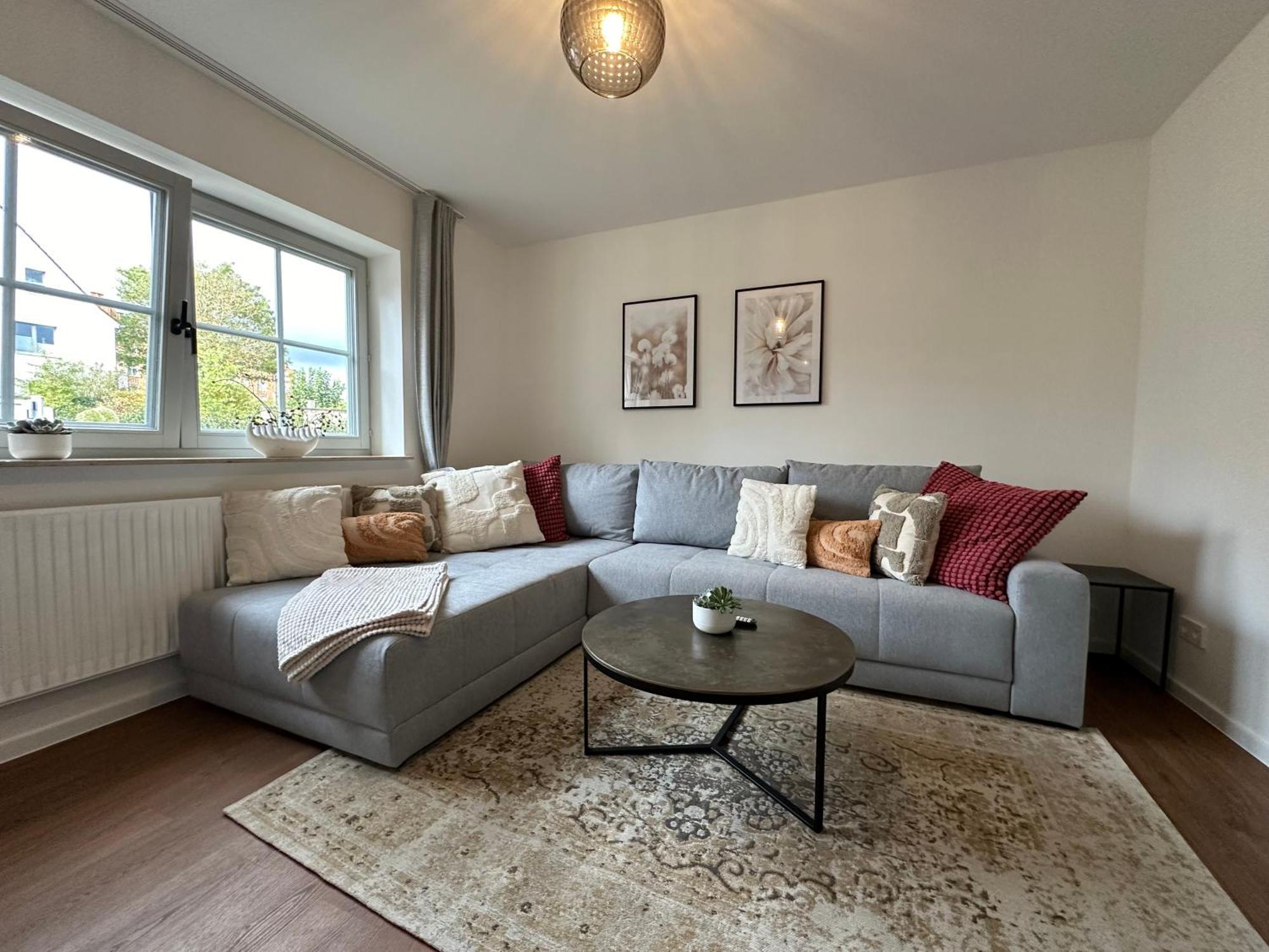 Apartment Living 77